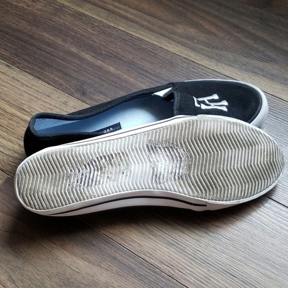 Tommy Hilfiger Black Slip On Canvas Flats Womans 7 - Picture 5 of 9